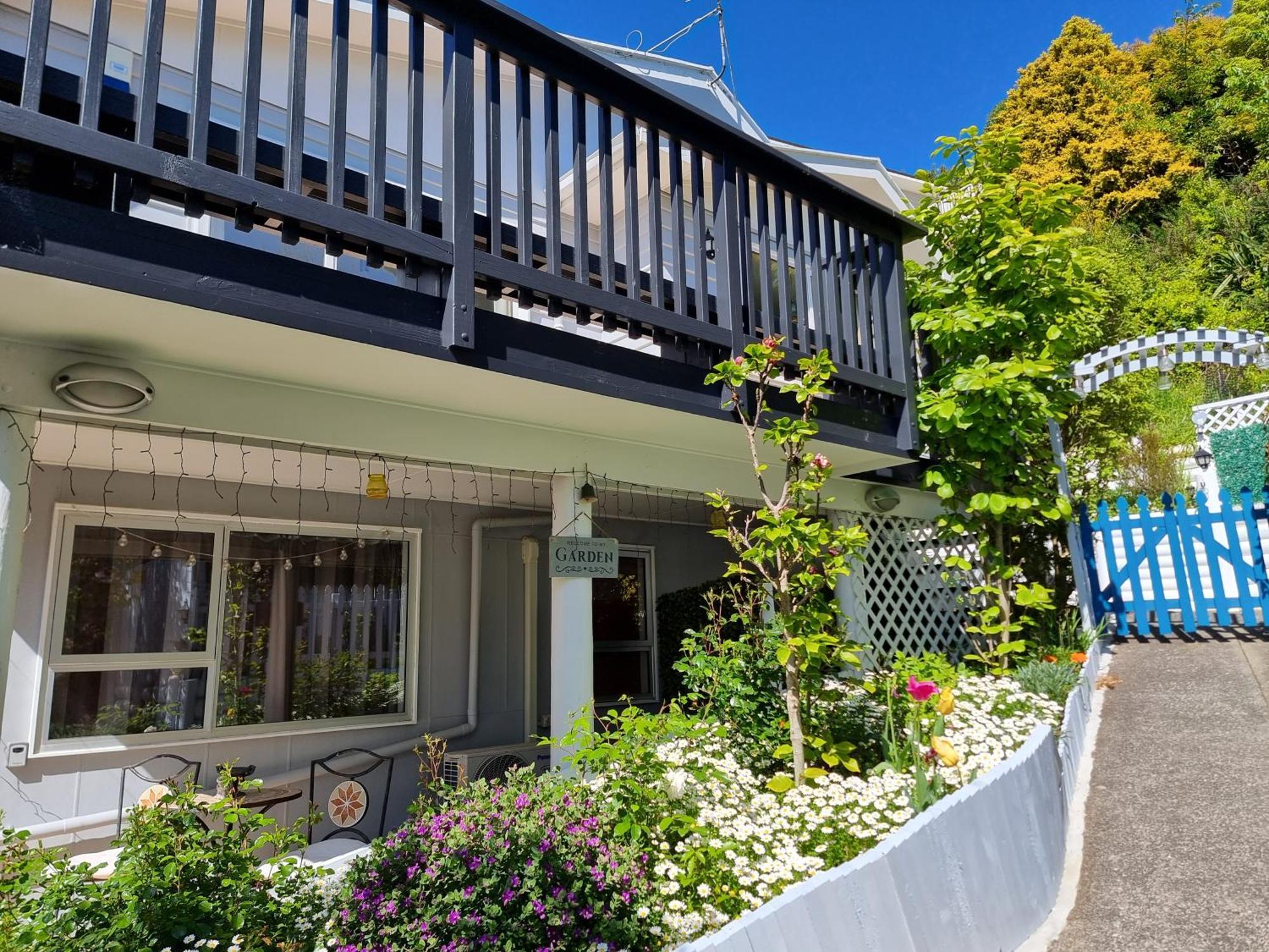 Entire Ground Floor With Full-Privacy And Family-Friendly Popular To Ferry Catchers Wellington Exterior foto